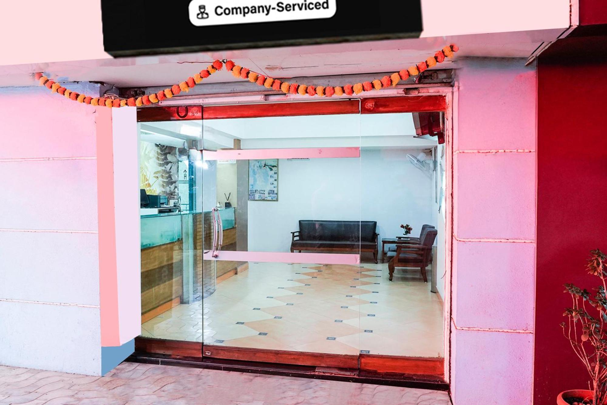 Отель Super Townhouse Margao Near Railway Station Экстерьер фото