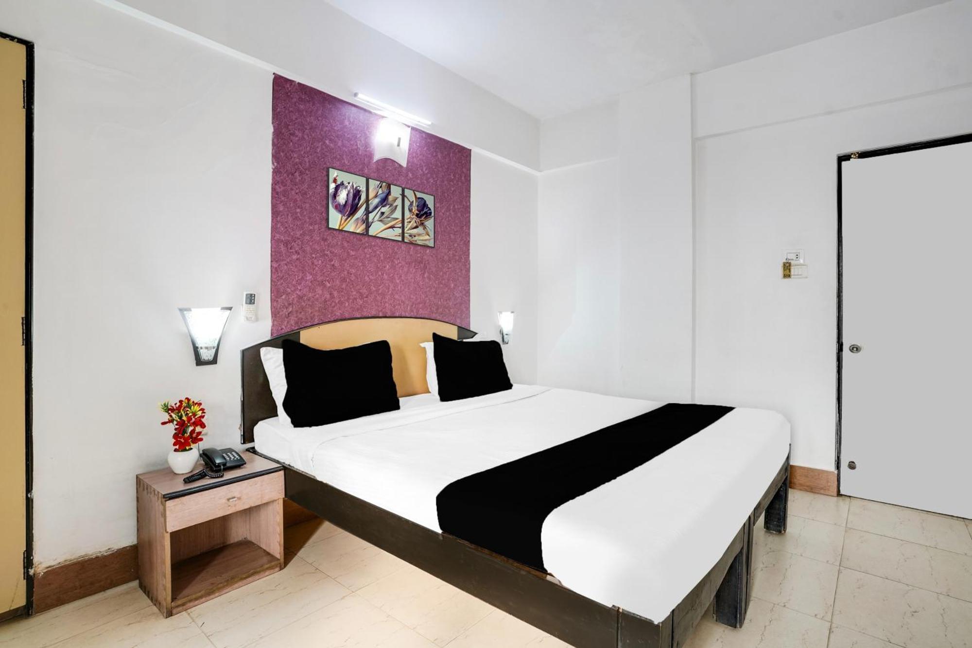 Отель Super Townhouse Margao Near Railway Station Экстерьер фото