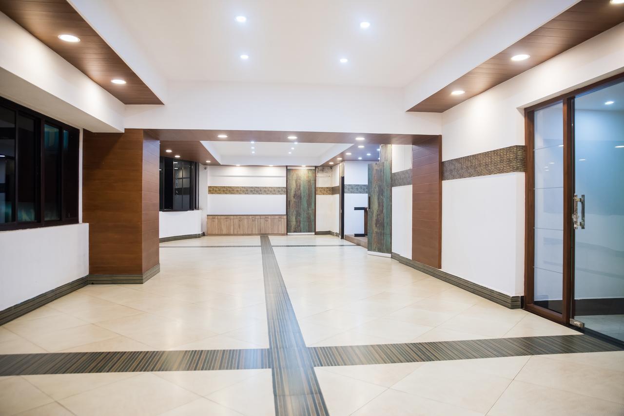 Отель Super Townhouse Margao Near Railway Station Экстерьер фото