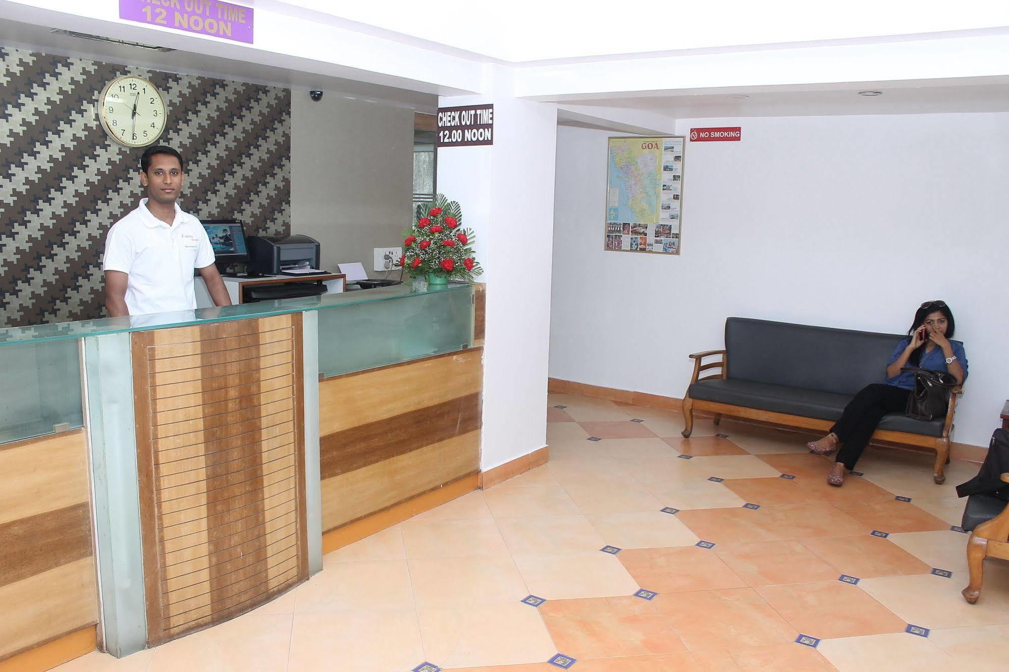Отель Super Townhouse Margao Near Railway Station Экстерьер фото